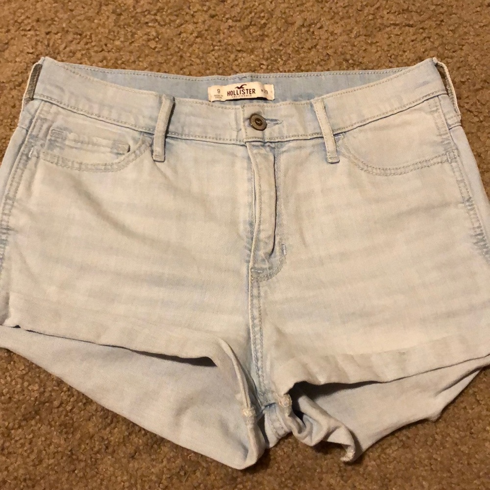 High waisted Hollister shorts